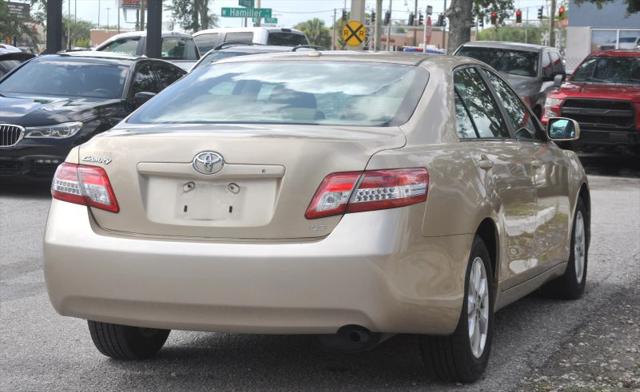 2011 Toyota Camry LE