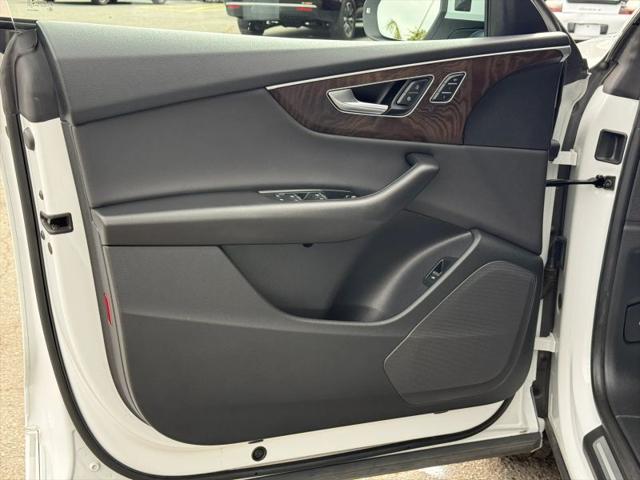 2020 Audi Q8 Premium 55 TFSI quattro Tiptronic