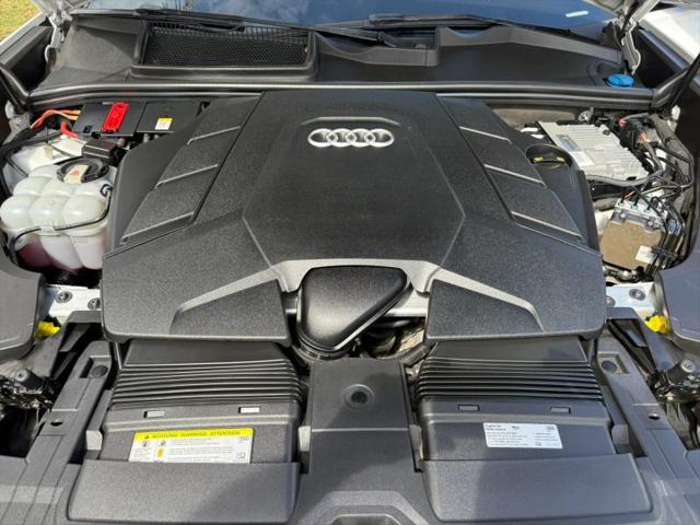 2020 Audi Q8 Premium 55 TFSI quattro Tiptronic