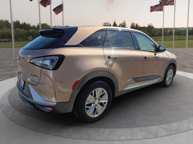 2022 Hyundai NEXO Blue