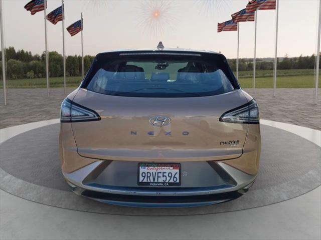 2022 Hyundai NEXO Blue