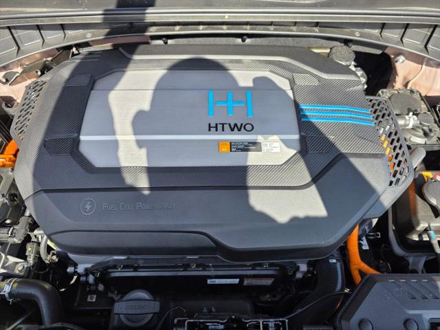 2022 Hyundai NEXO Blue