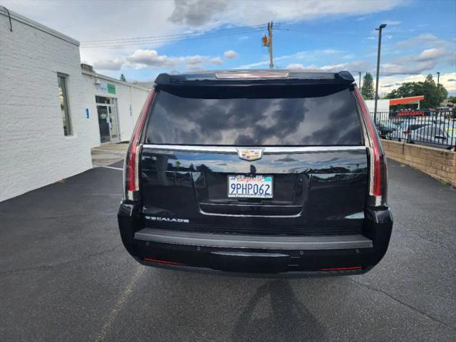 2017 Cadillac Escalade ESV Premium Luxury