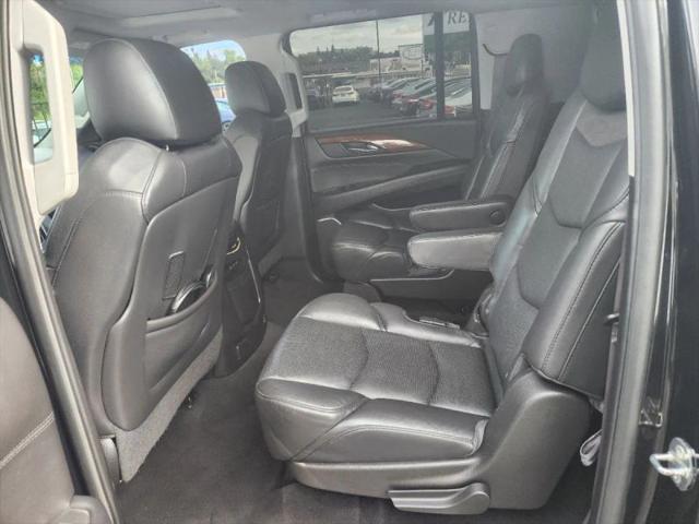 2017 Cadillac Escalade ESV Premium Luxury