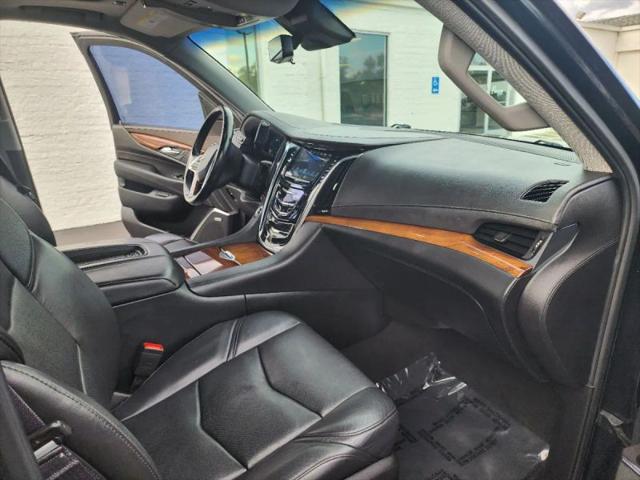 2017 Cadillac Escalade ESV Premium Luxury