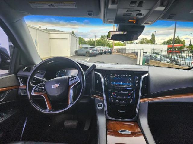 2017 Cadillac Escalade ESV Premium Luxury