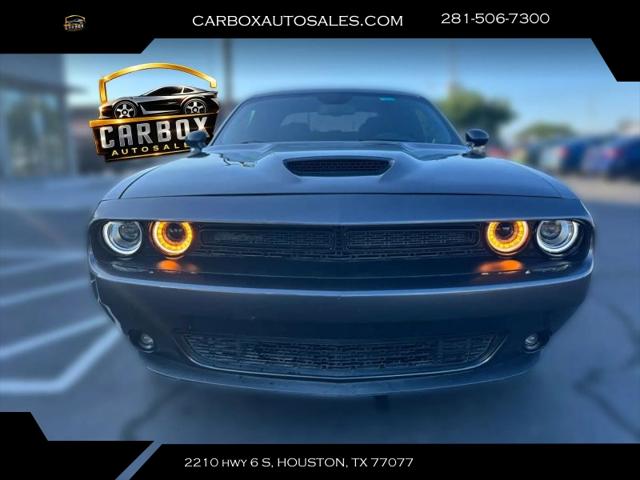 2019 Dodge Challenger SXT