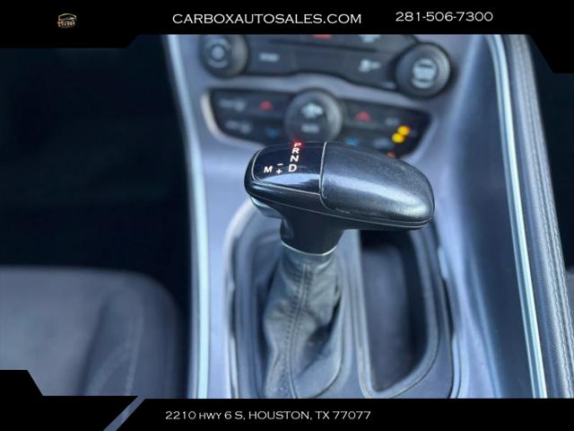 2019 Dodge Challenger SXT