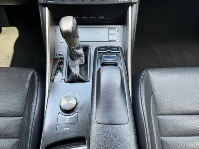 2015 Lexus IS 250 Crafted Line