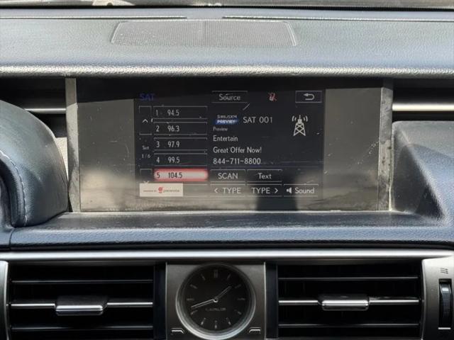 2015 Lexus IS 250 Crafted Line