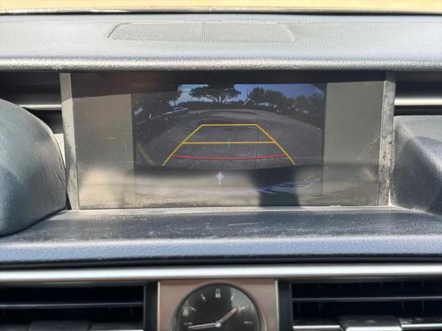 2015 Lexus IS 250 Crafted Line