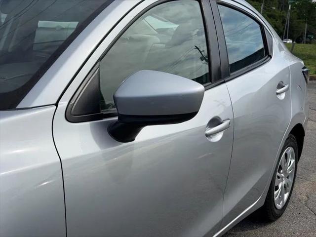 2020 Toyota Yaris L