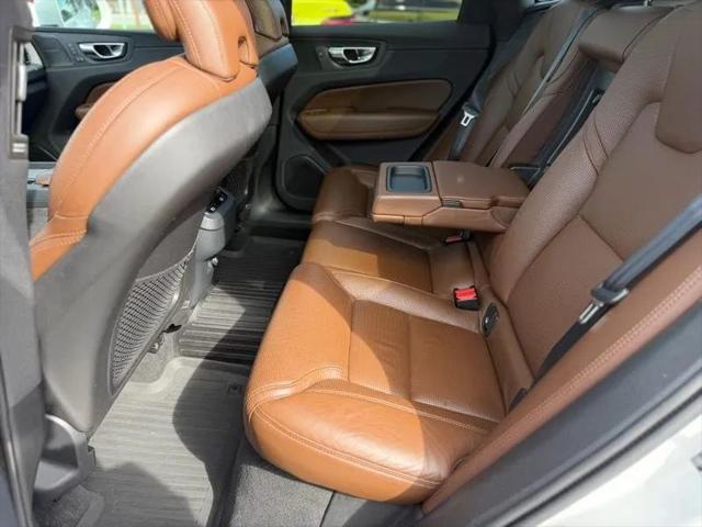 2019 Volvo XC60 T5 Inscription