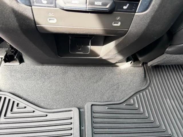 2022 Chevrolet Tahoe 2WD RST