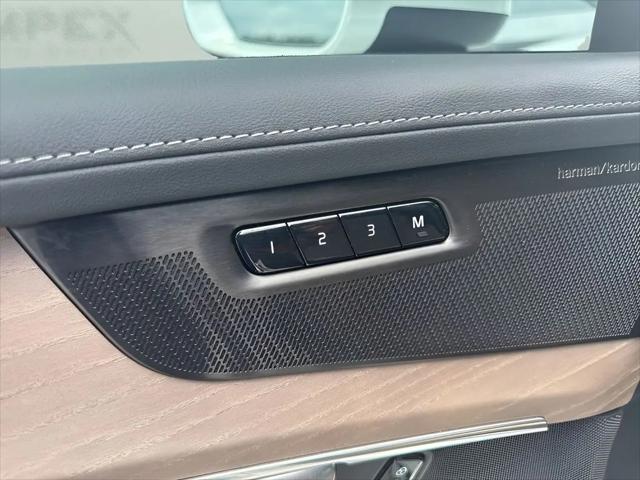 2026 Volvo XC90 Plus, B6 AWD Gas (mild hybrid), Gasoline, Bright, 7 Seats