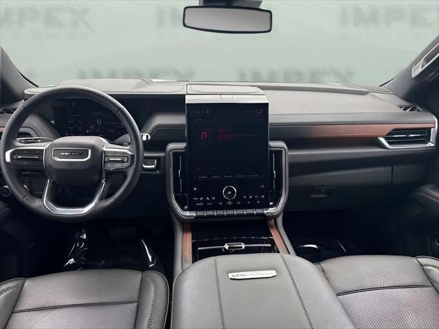 2025 GMC Yukon XL 4WD Denali