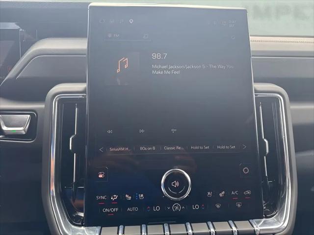 2025 GMC Yukon XL 4WD Denali
