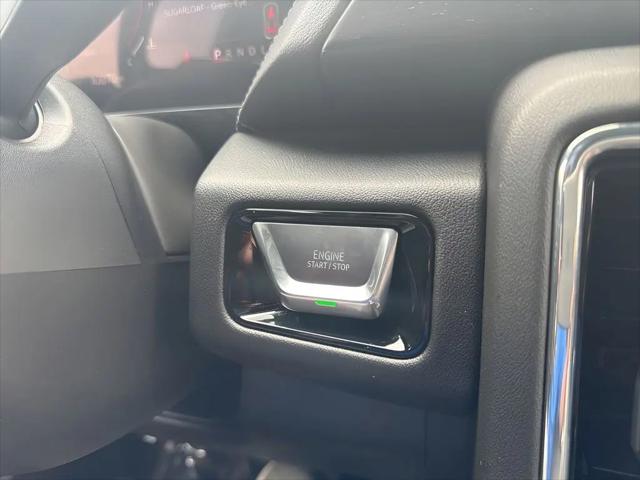 2025 GMC Yukon XL 4WD Denali