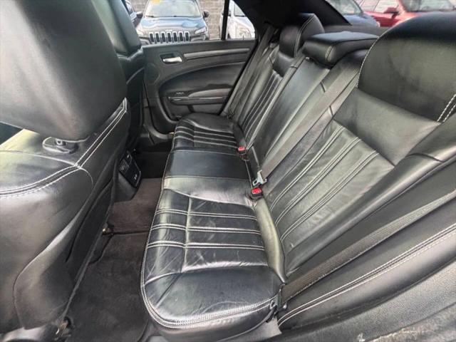 2016 Chrysler 300 300S
