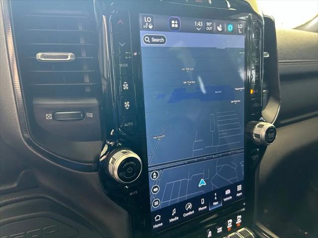 2023 Ram 1500 Laramie Crew Cab 4x2 5'7" Box