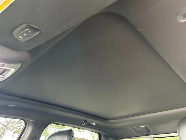 2023 Ram 1500 Laramie Crew Cab 4x2 5'7" Box