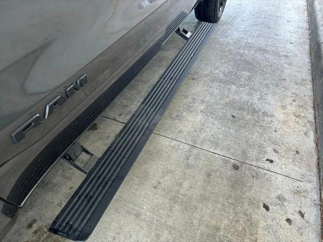 2023 Ram 1500 Laramie Crew Cab 4x2 5'7" Box