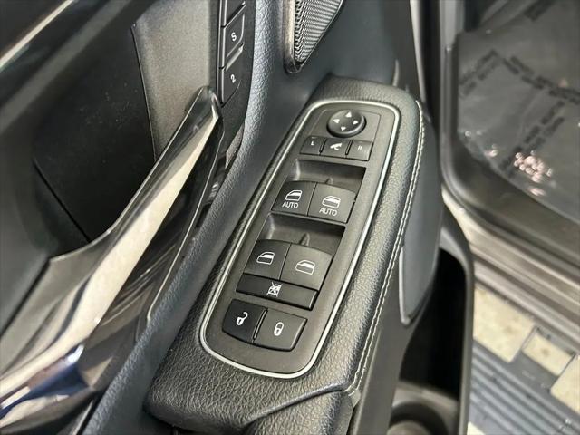 2023 Ram 1500 Laramie Crew Cab 4x2 5'7" Box