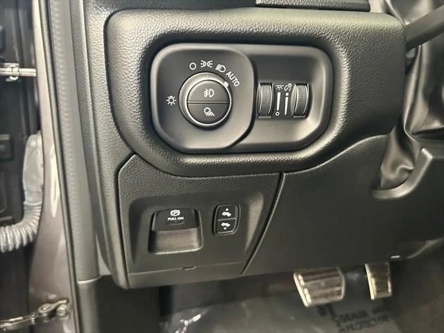 2023 Ram 1500 Laramie Crew Cab 4x2 5'7" Box