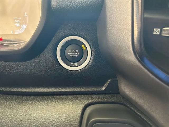2023 Ram 1500 Laramie Crew Cab 4x2 5'7" Box