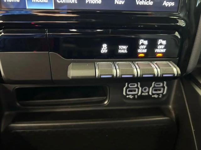 2023 Ram 1500 Laramie Crew Cab 4x2 5'7" Box