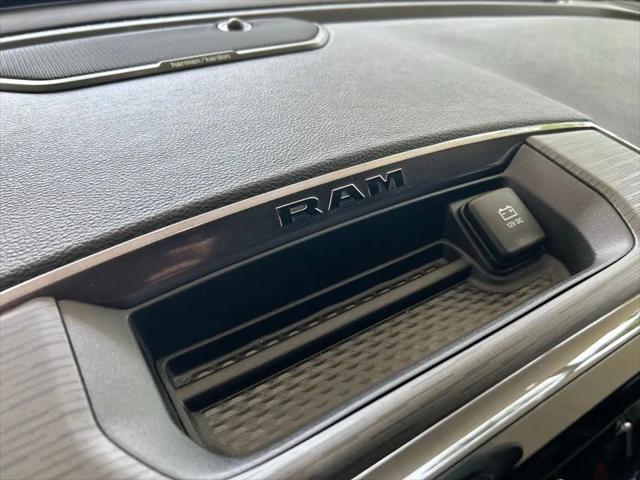2023 Ram 1500 Laramie Crew Cab 4x2 5'7" Box