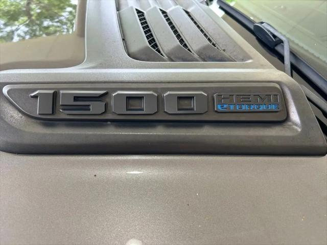 2023 Ram 1500 Laramie Crew Cab 4x2 5'7" Box