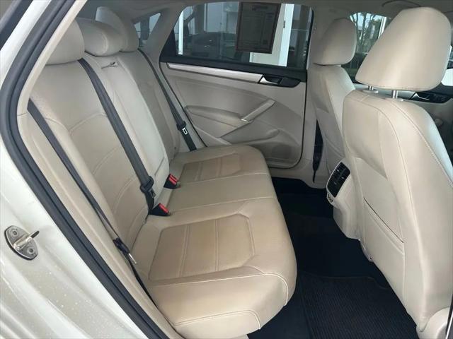 2022 Volkswagen Passat 2.0T SE