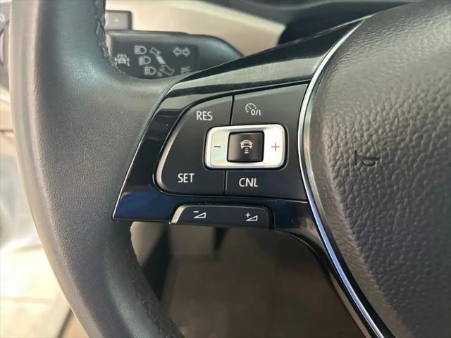 2022 Volkswagen Passat 2.0T SE