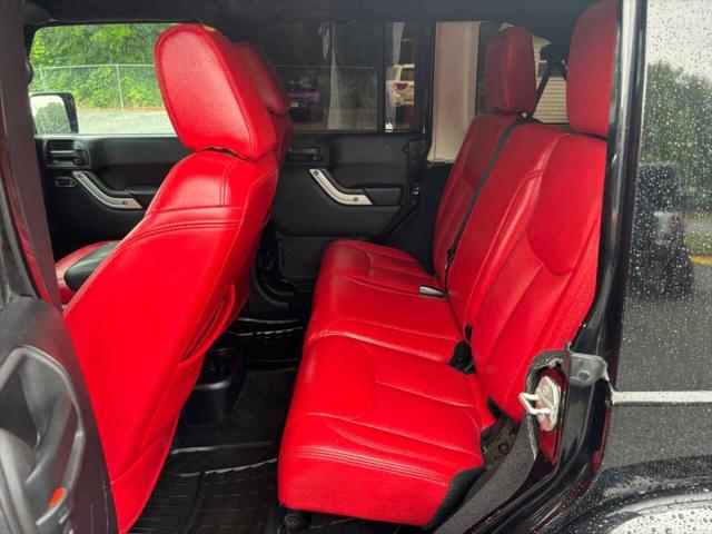 2015 Jeep Wrangler Unlimited Sahara