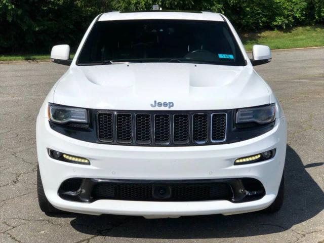 2016 Jeep Grand Cherokee SRT