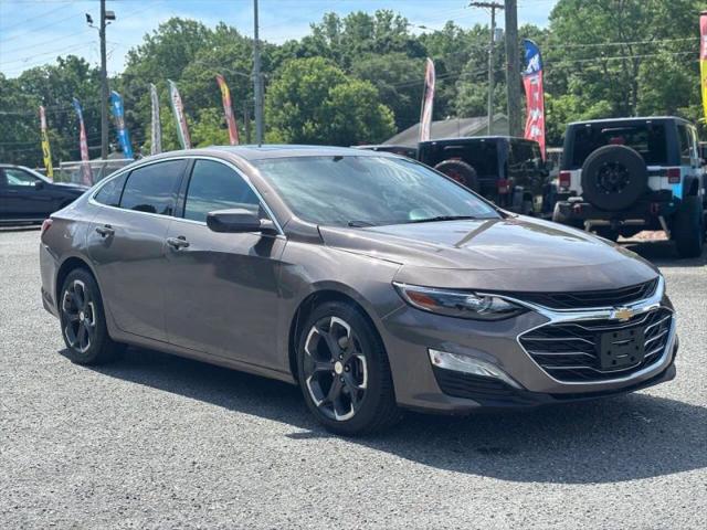 2022 Chevrolet Malibu FWD LT