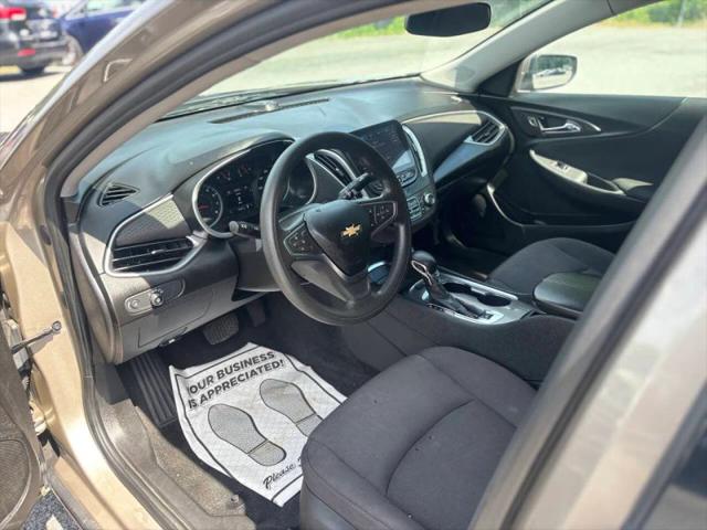 2022 Chevrolet Malibu FWD LT