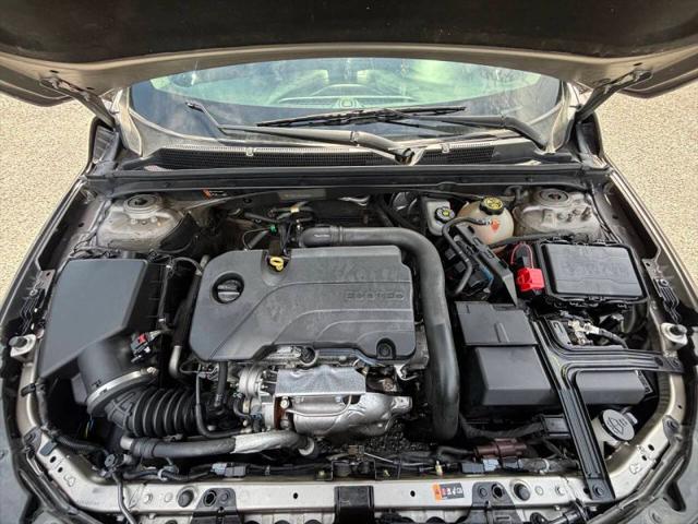 2022 Chevrolet Malibu FWD LT