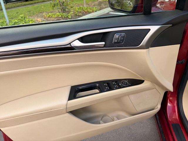 2016 Ford Fusion Energi SE Luxury