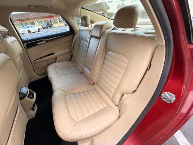 2016 Ford Fusion Energi SE Luxury
