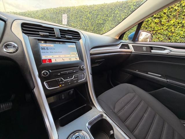 2018 Ford Fusion Hybrid SE