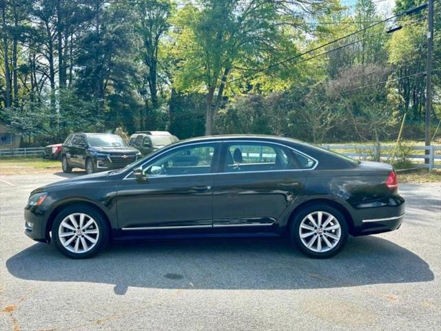2013 Volkswagen Passat 2.5L SEL Premium