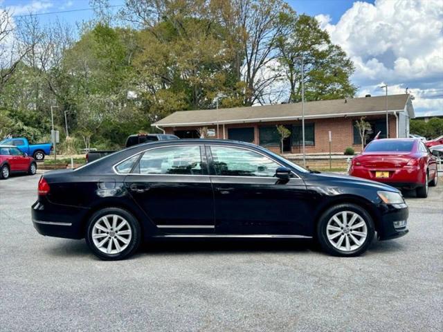 2013 Volkswagen Passat 2.5L SEL Premium