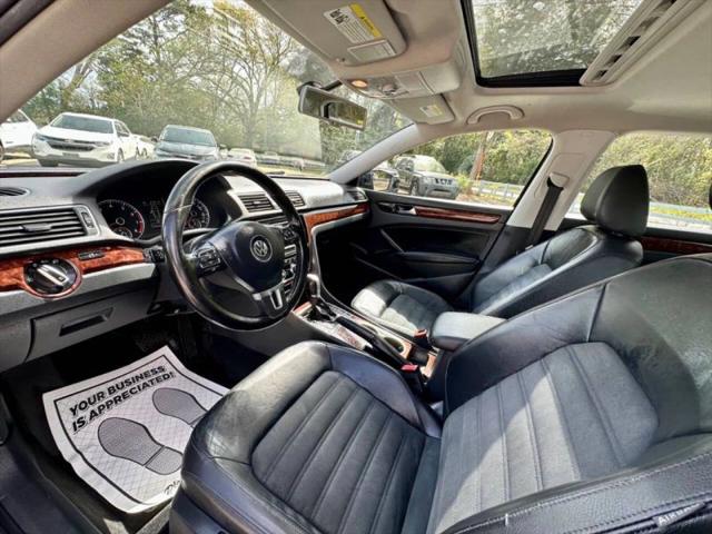 2013 Volkswagen Passat 2.5L SEL Premium