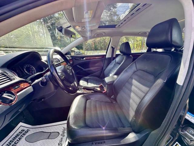 2013 Volkswagen Passat 2.5L SEL Premium
