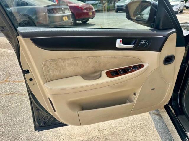 2012 Hyundai Genesis 4.6