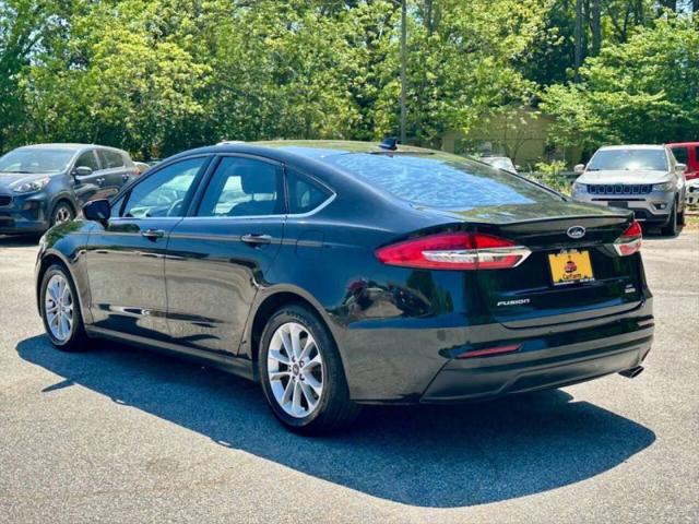 2020 Ford Fusion SE