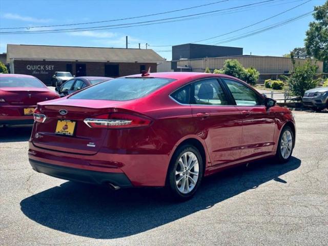 2020 Ford Fusion SE