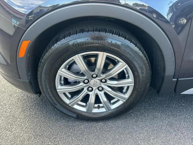 2023 Cadillac XT4 FWD Premium Luxury